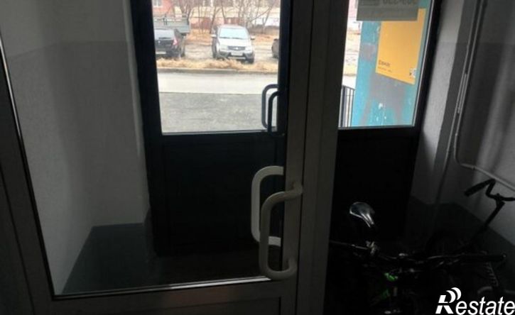 3-комн квартира жилой район Заозёрный, 5-й микрорайон, 9