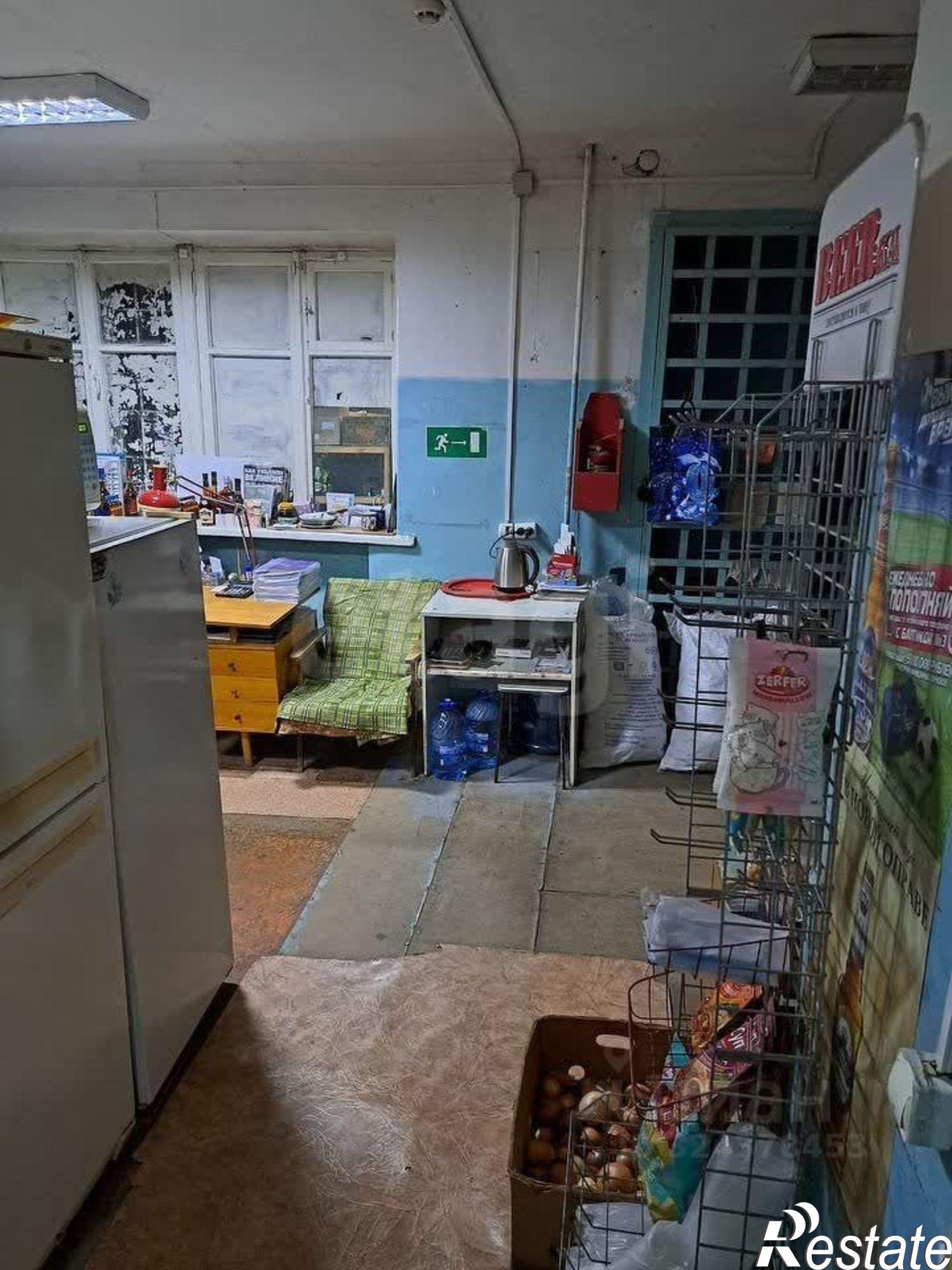 Купить торговое помещение за 3 990 010 рублей на ул 2-я Часовая, 9