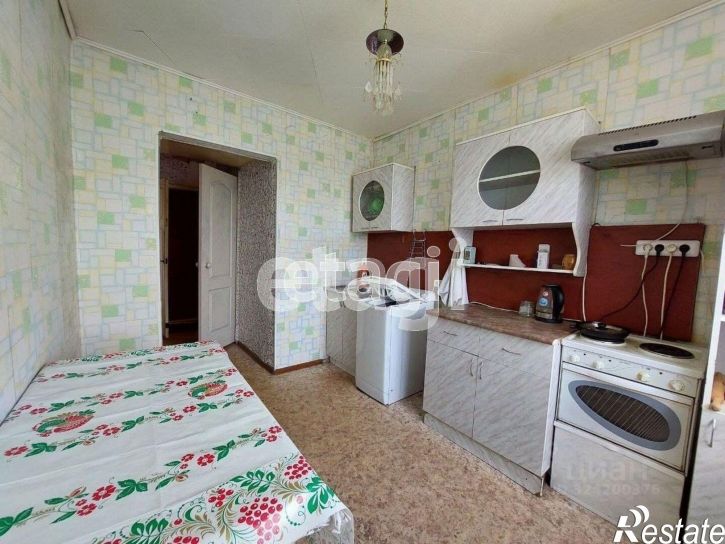 1-комн квартира проспект Конституции, 50,  д. 50