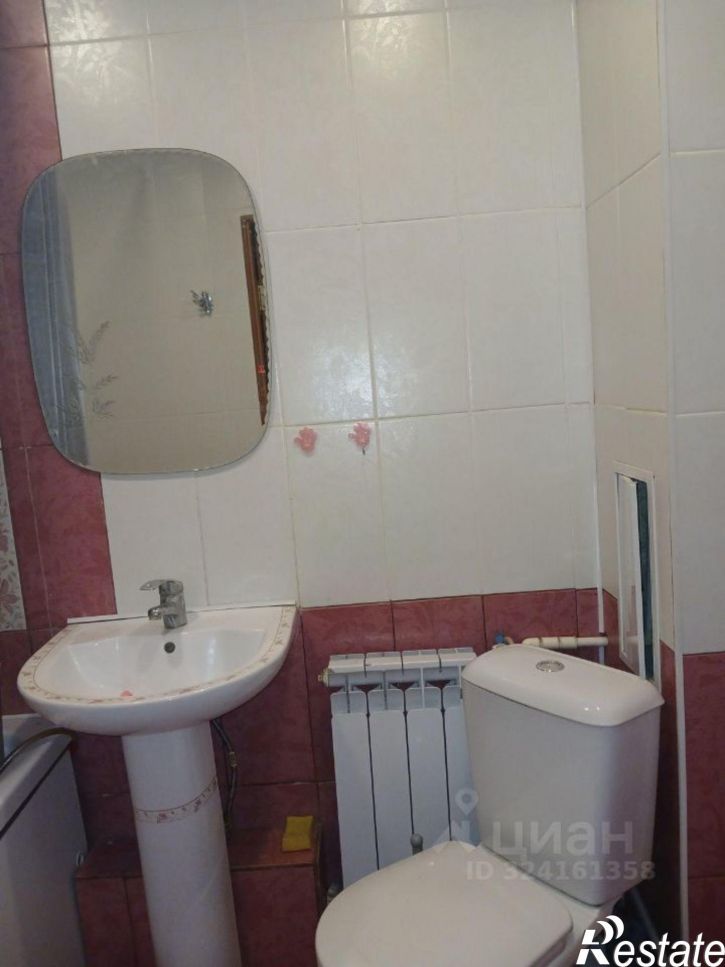 2-комн квартира улица Радионова, 44,  д. 44