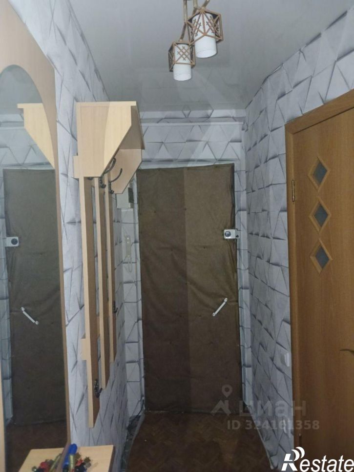 2-комн квартира улица Радионова, 44,  д. 44