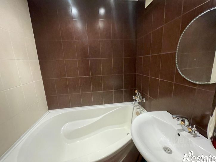 3-комн квартира жилой район Заозёрный, 2-й микрорайон, 7