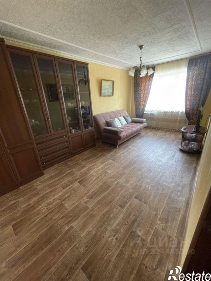 3-комн квартира жилой район Заозёрный, 2-й микрорайон, 7