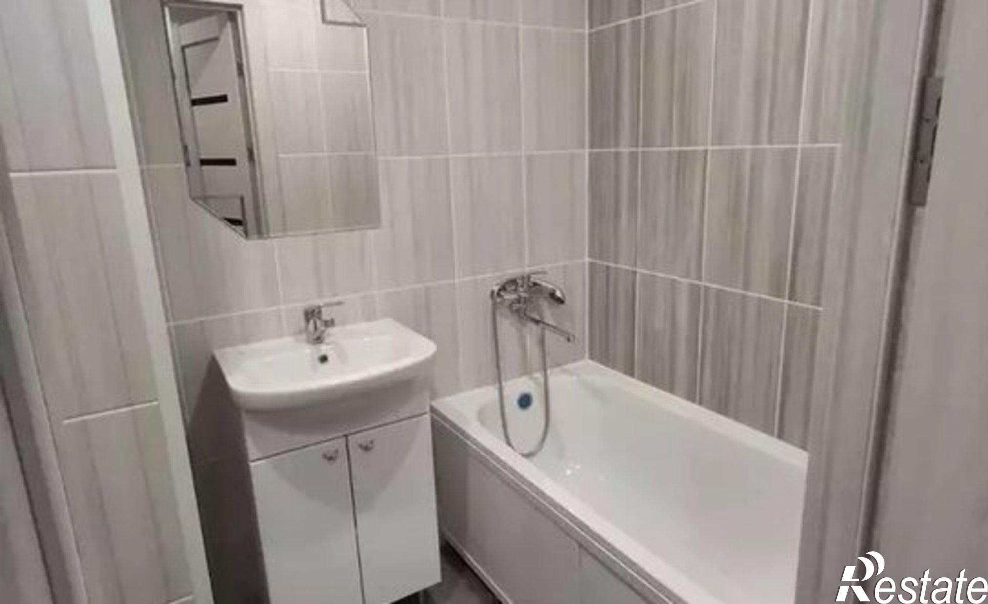 Купить квартиру за 3 750 000 рублей на жилой район Заозёрный, 7-й микрорайон, 11