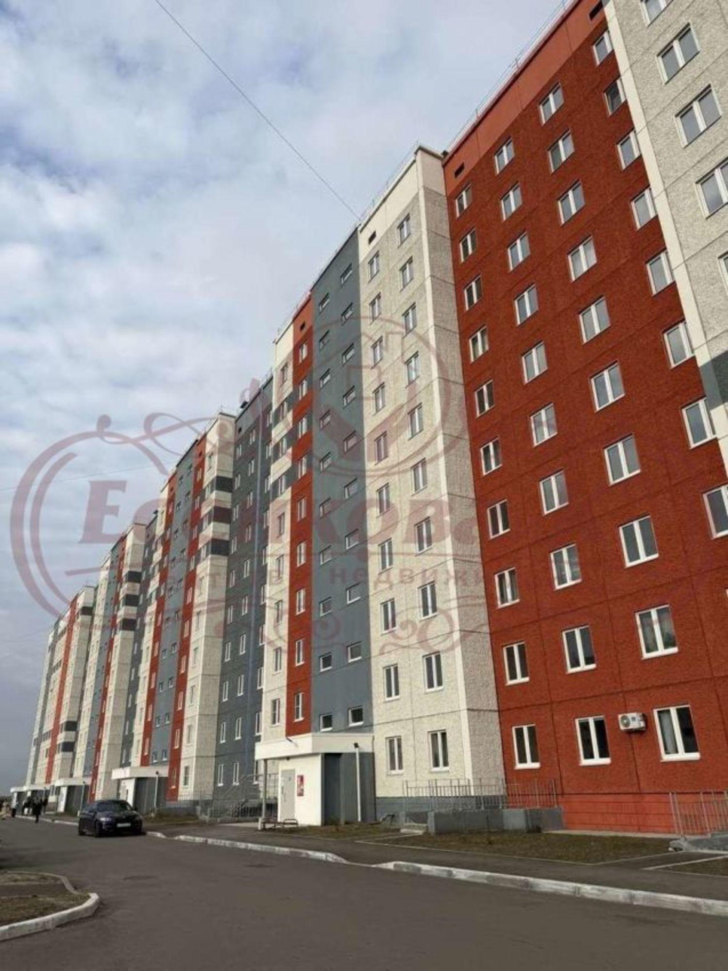 Купить квартиру за 4 000 000 рублей на 8 микрорайон, 5