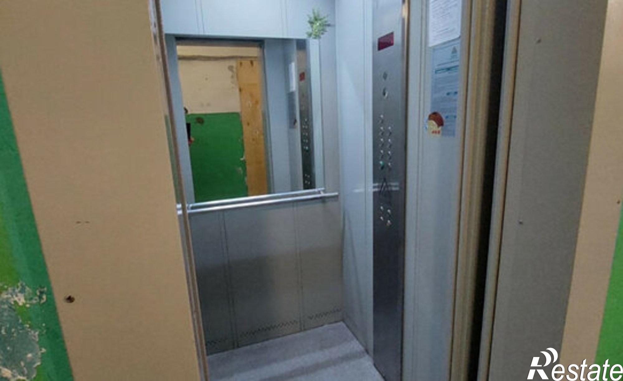 Купить квартиру за 5 950 000 рублей на улица Коли Мяготина, 127