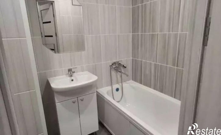 1-комн квартира жилой район Заозёрный, 7-й микрорайон, 11