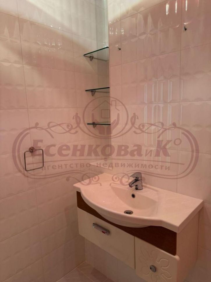 2-комн квартира 4 микрорайон, 24