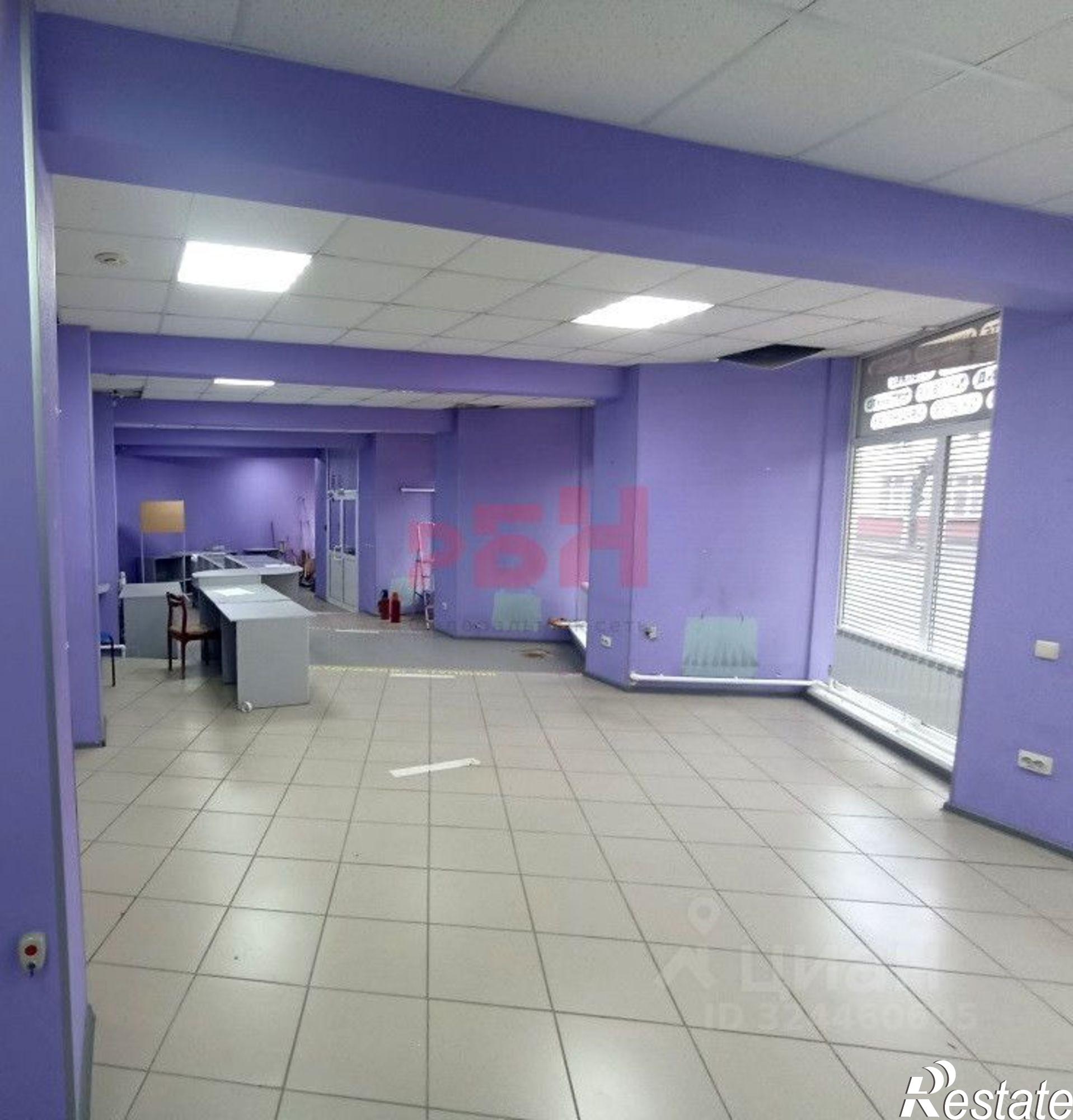 Сдать торговое помещение за 237 556 рублей на улица Коли Мяготина, 91А