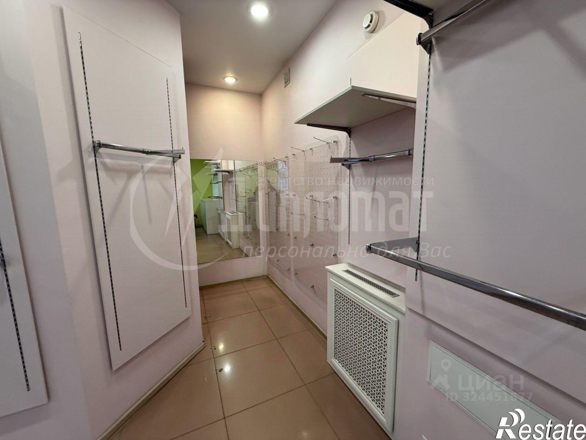 Купить торговое помещение за 8 380 290 рублей на ул Ленина, 26