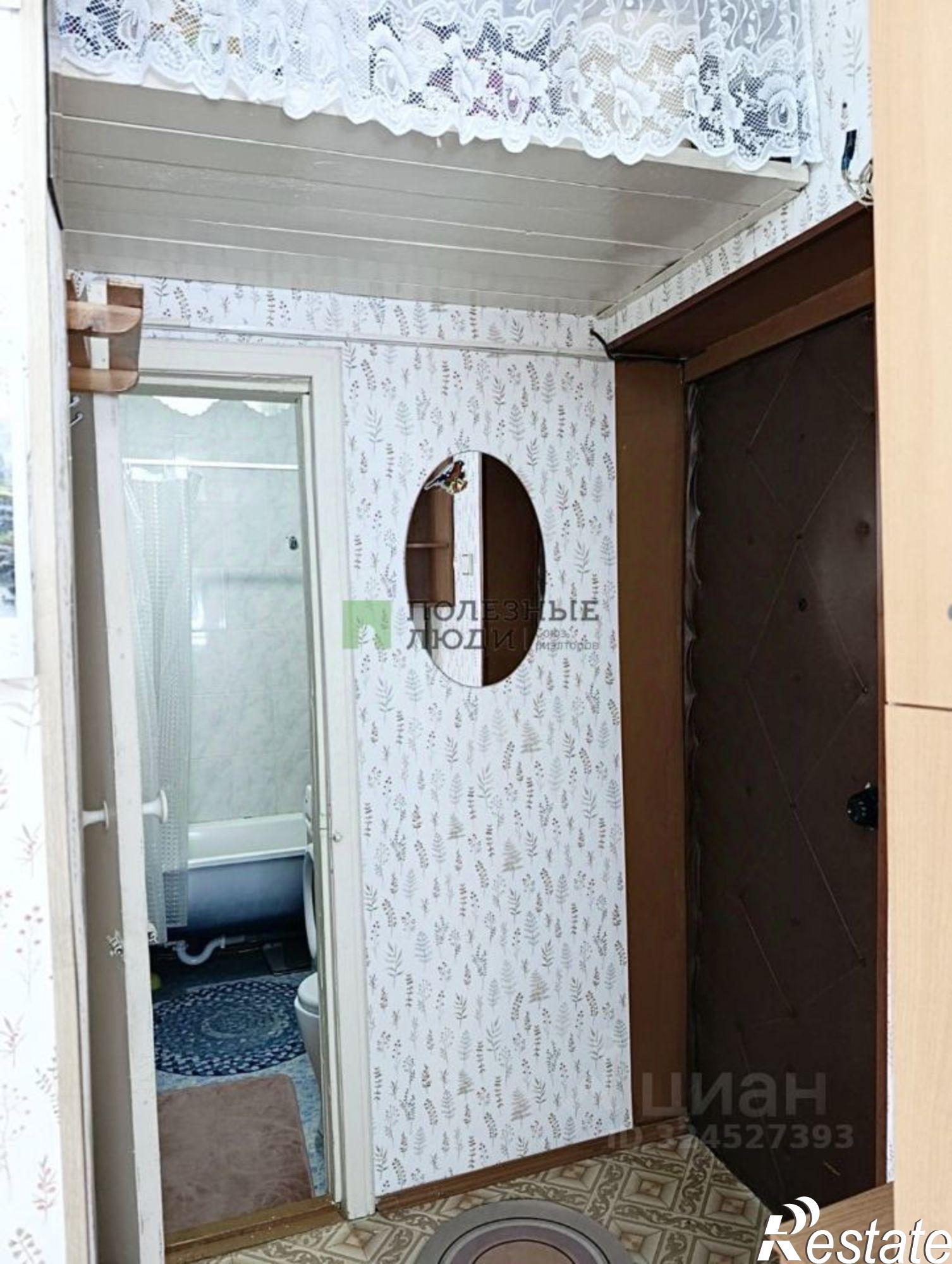 Купить квартиру за 2 300 000 рублей на ул Половинская, 8б