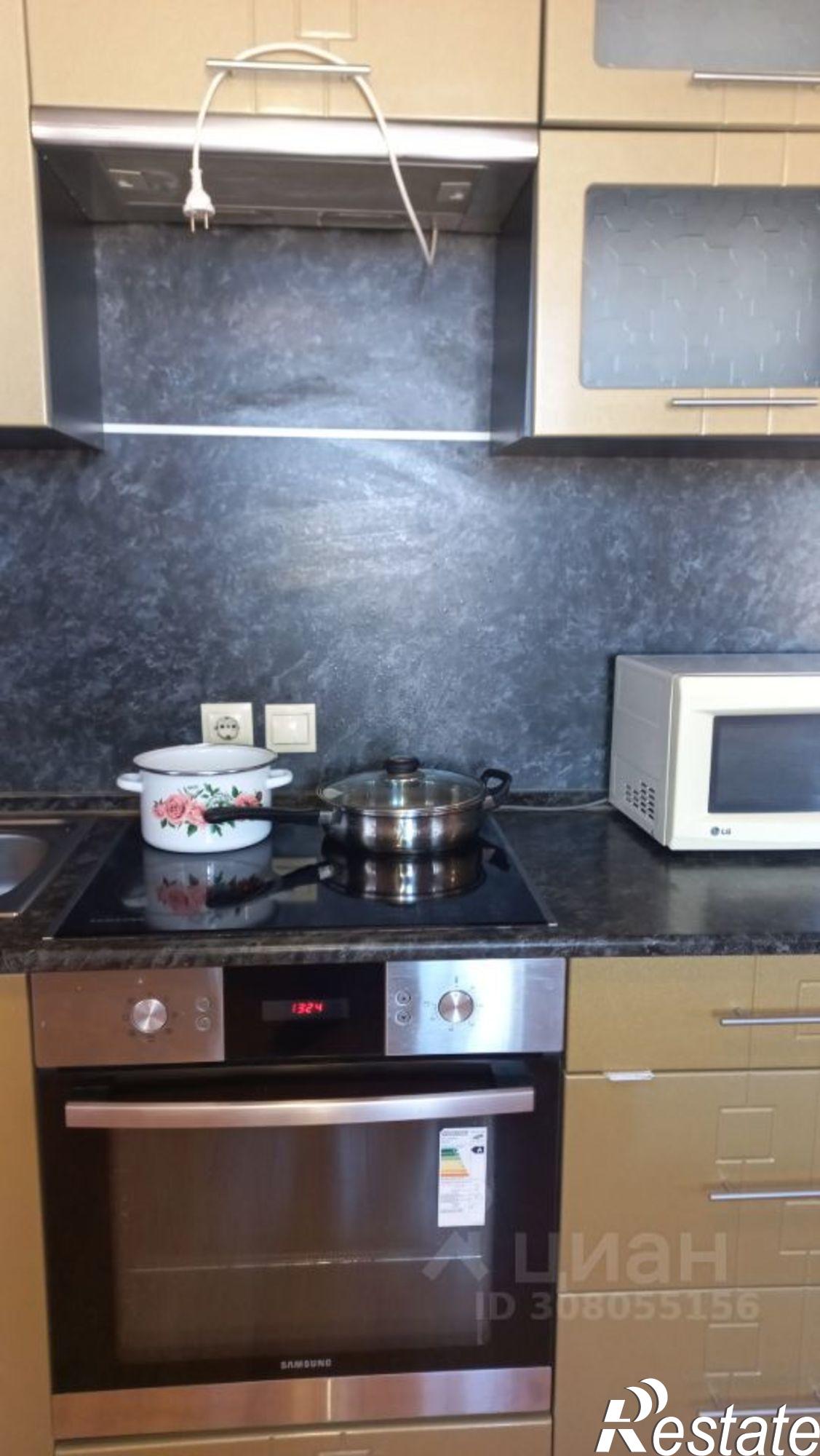 Сдать квартиру за 26 000 рублей на улица Пичугина, 6