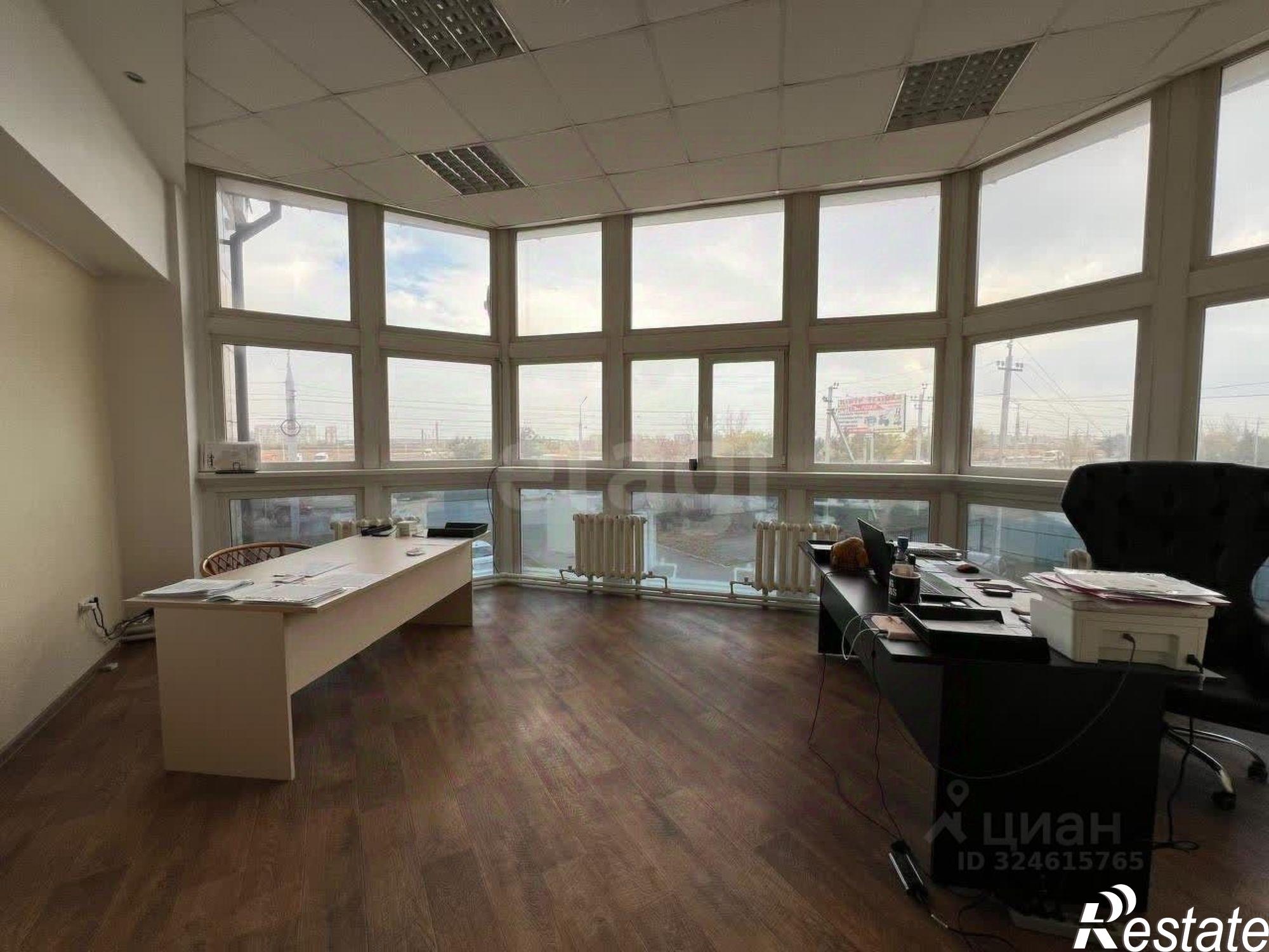 Купить помещение свободного назначения за 118 444 000 рублей на проспект Маршала Голикова, 6