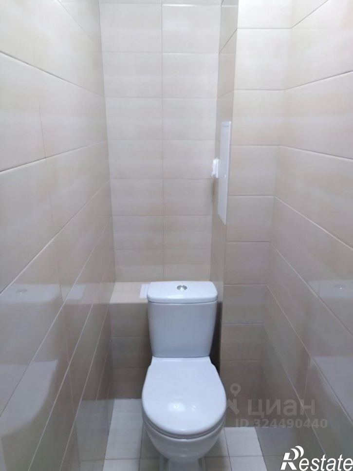 2-комн квартира улица Радионова, 18,  д. 18