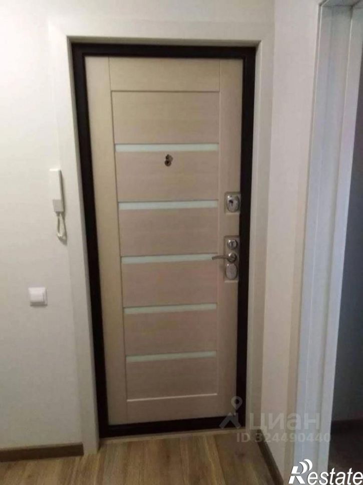 2-комн квартира улица Радионова, 18,  д. 18