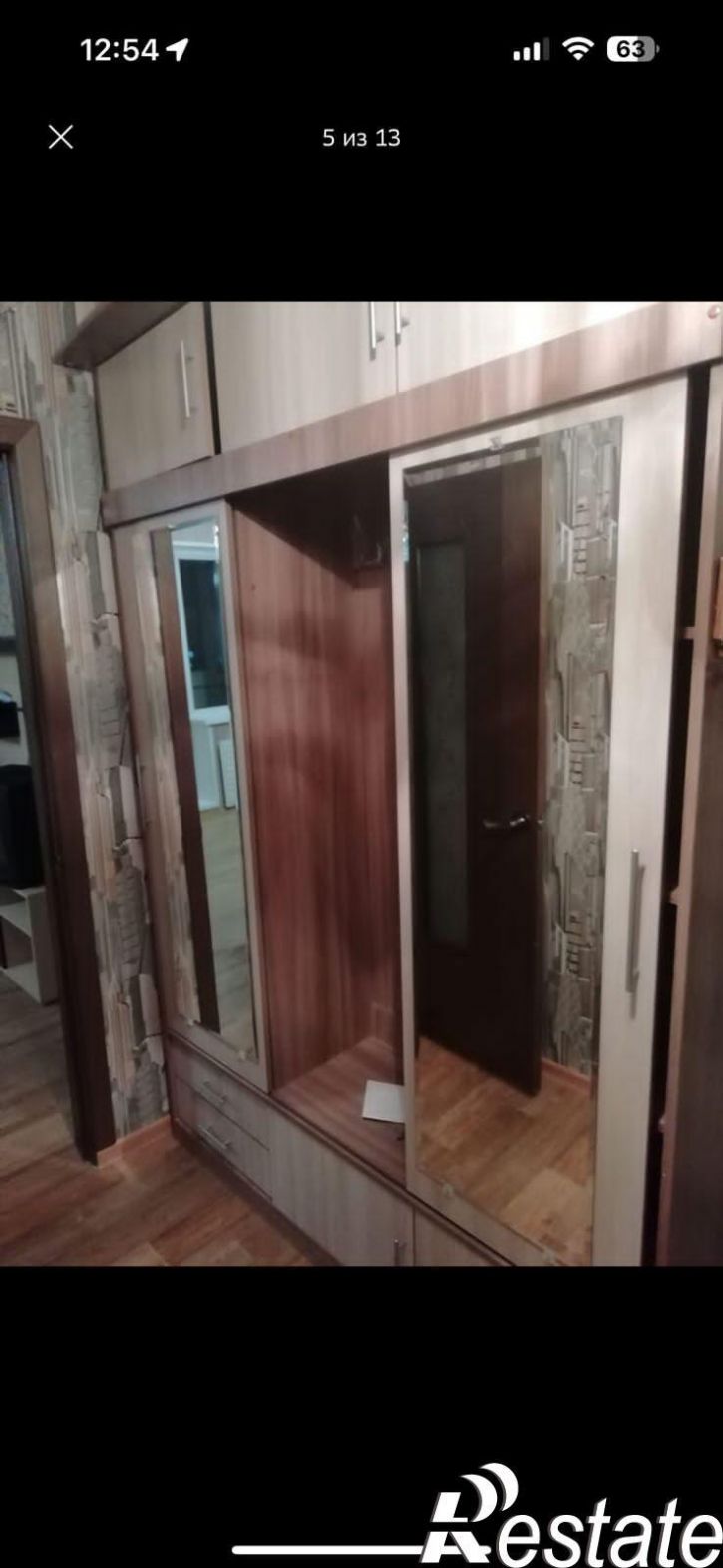 2-комн квартира 6 микрорайон , 4