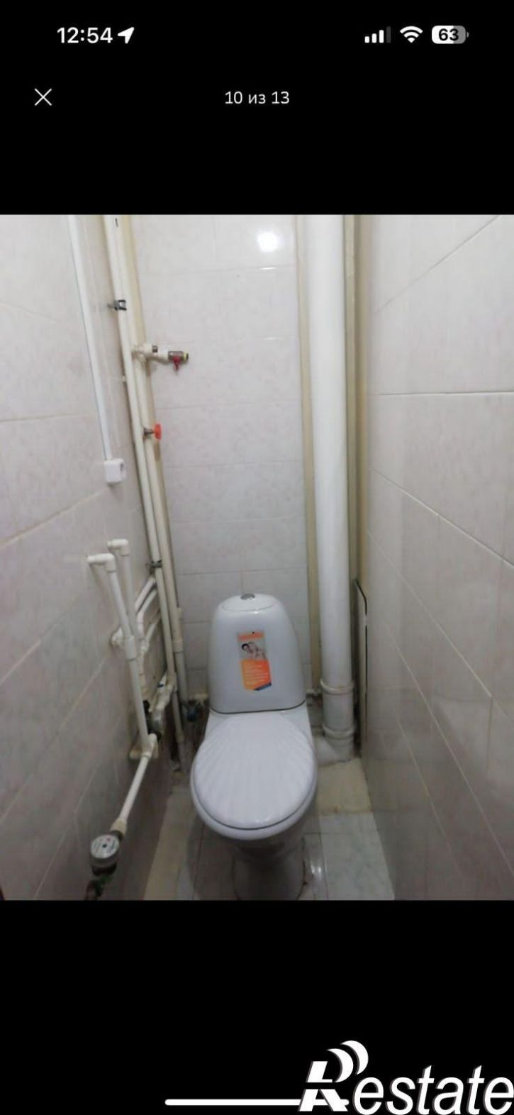 2-комн квартира 6 микрорайон , 4