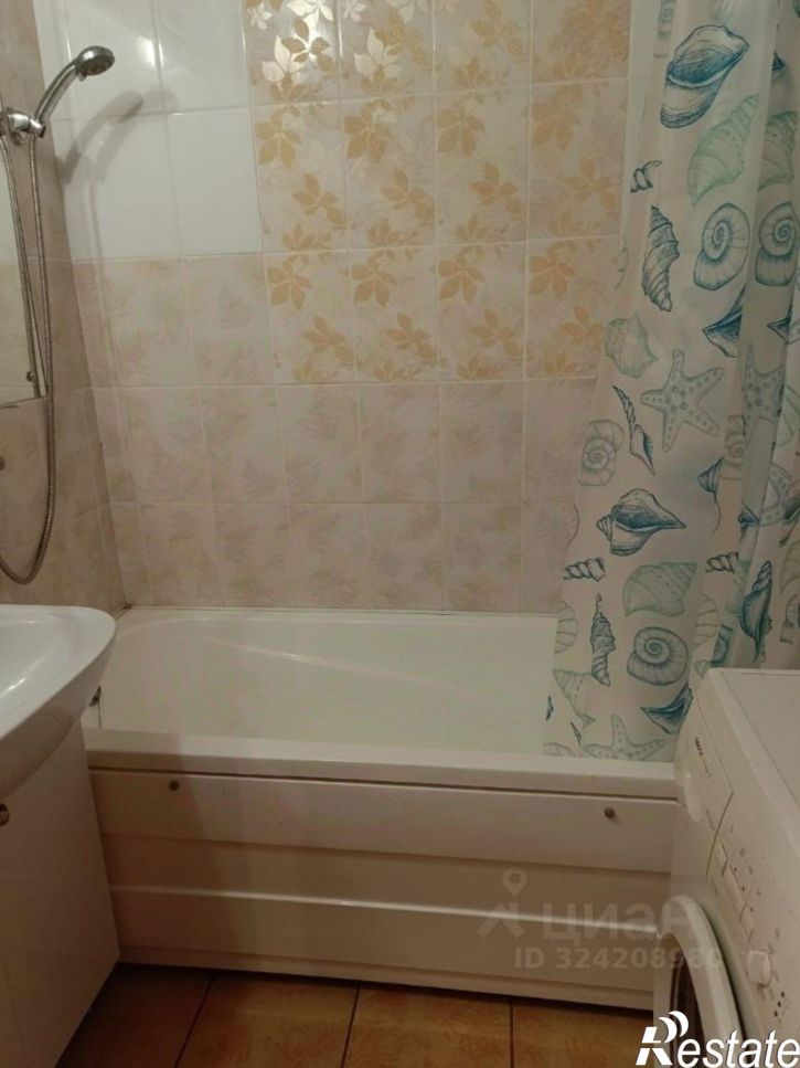 1-комн квартира жилой район Заозёрный, 6-й микрорайон, 20