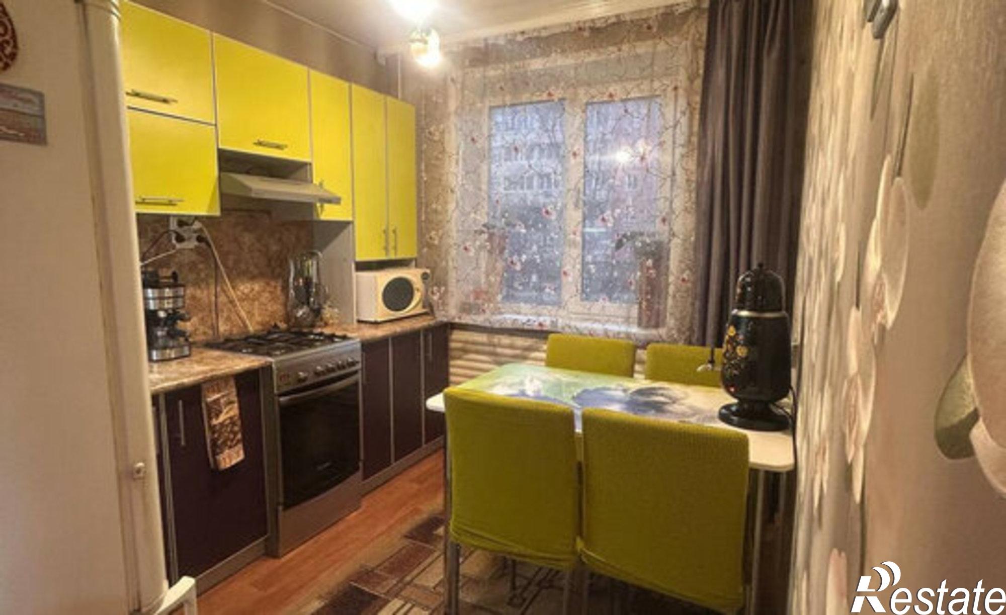 Купить квартиру за 4 800 000 рублей на жилой район Заозёрный, 5-й микрорайон, 11