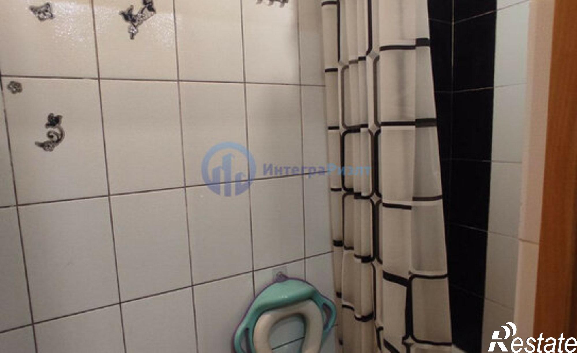 Купить квартиру за 2 600 000 рублей на ул Бурова-Петрова, 97б