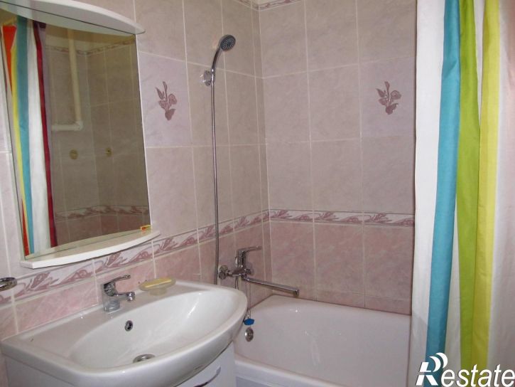 1-комн квартира 6-й А микрорайон , 9