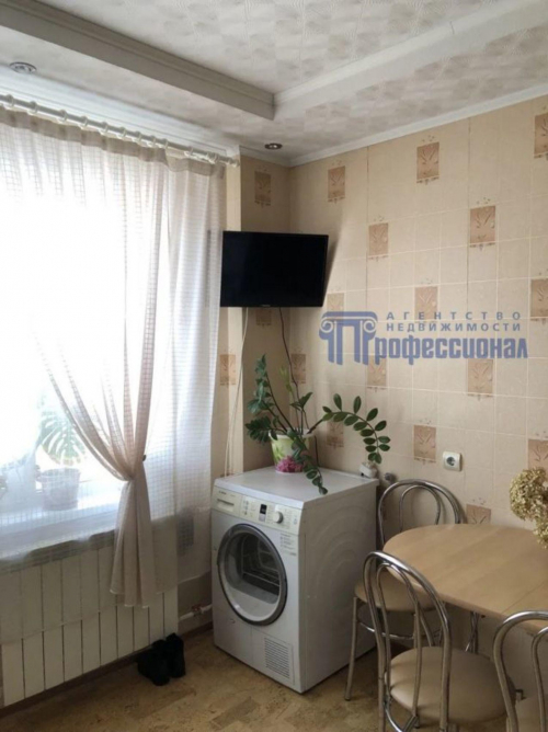 Продажа 3-комн квартиры Блюхера улица, 68