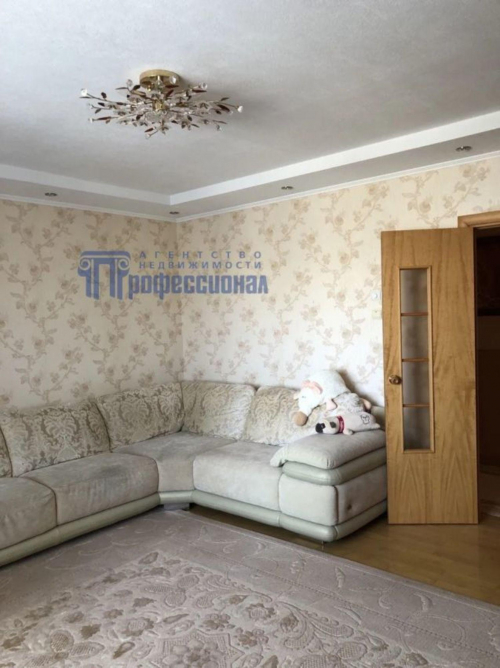 Продажа 3-комн квартиры Блюхера улица, 68