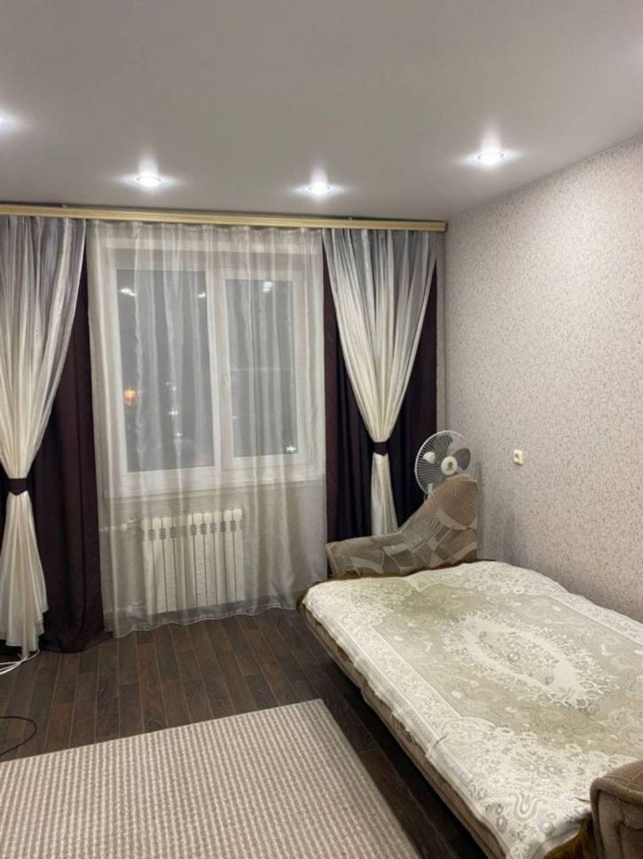 2-комн квартира Карельцева улица, 109