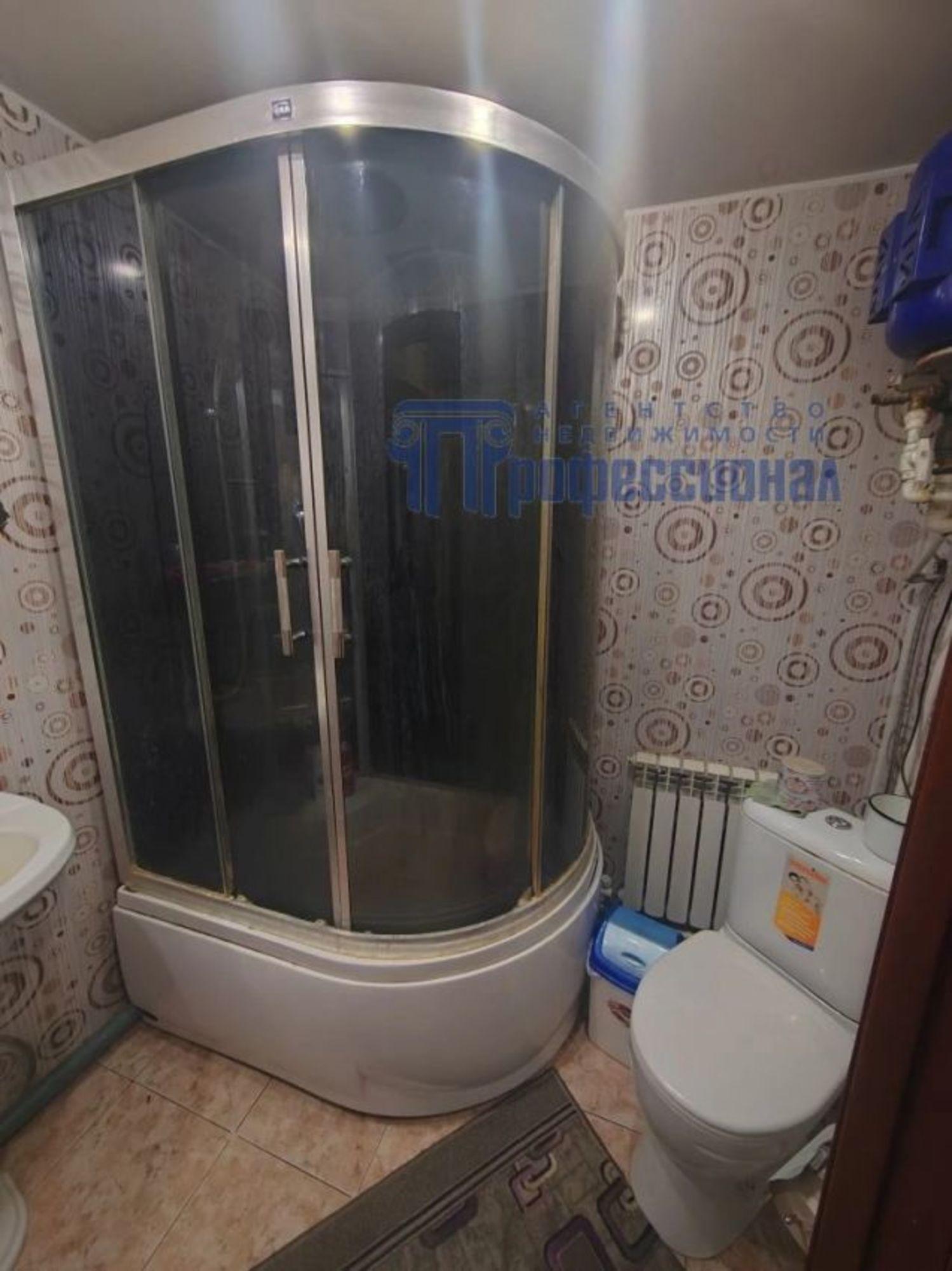 Купить дачу, дом, коттедж за 3 400 000 рублей на Демьяна Бедного улица, 34