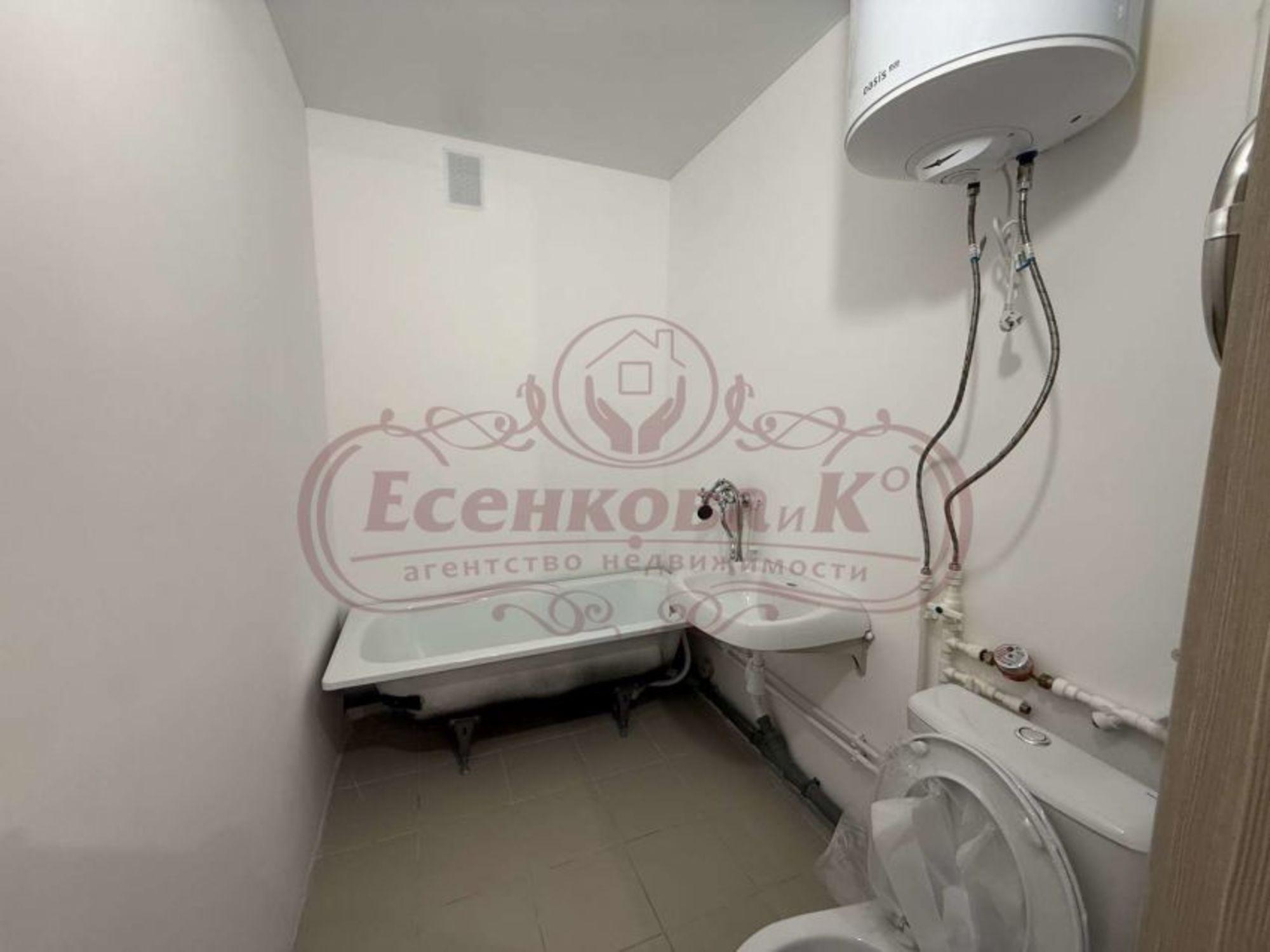 Купить квартиру за 2 438 000 рублей на Броневик улица, 2/1