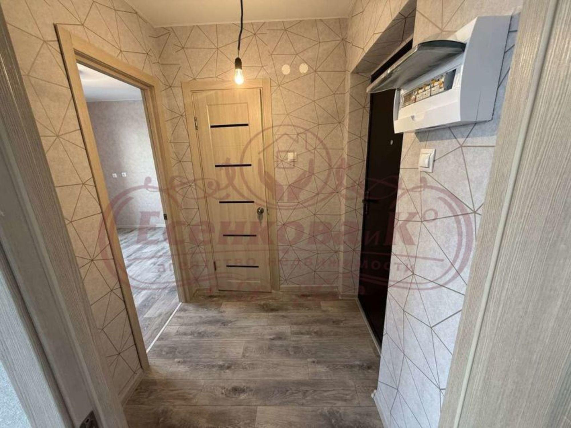Купить квартиру за 2 438 000 рублей на Броневик улица, 2/1