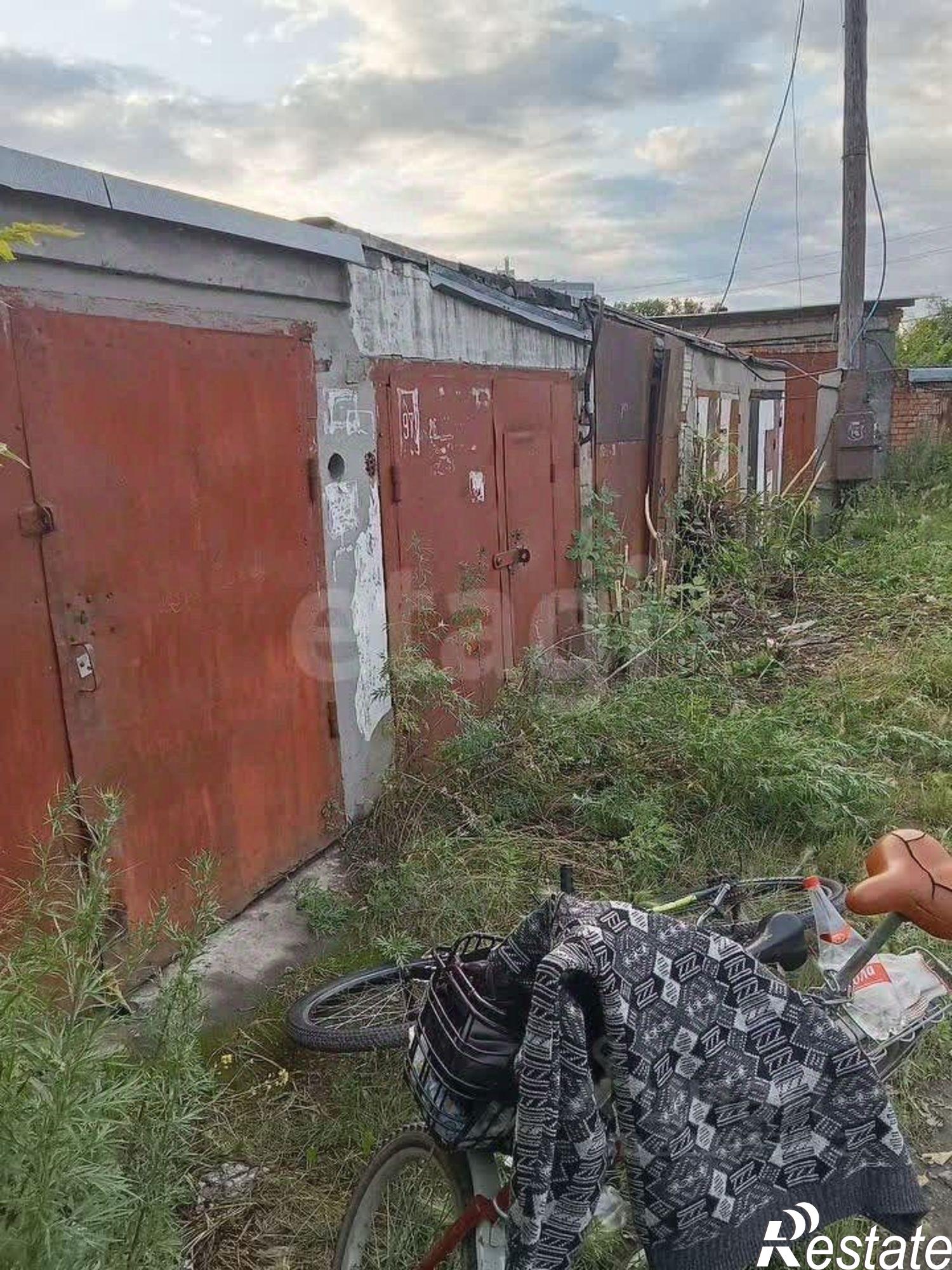Купить гараж, место в паркинге за 1 200 000 рублей на улица Свободы