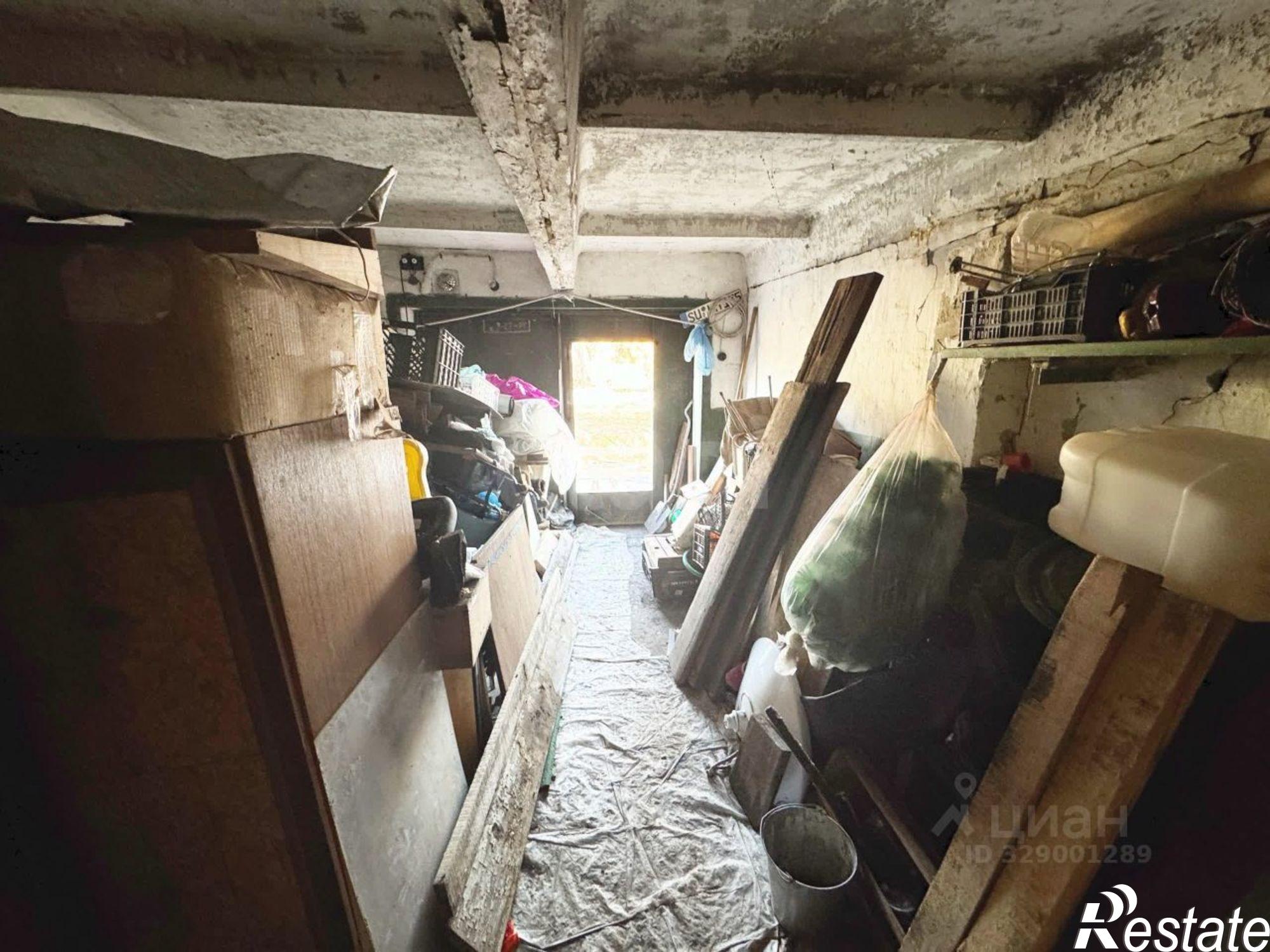 Купить гараж, место в паркинге за 230 004 рублей на площадь Ленина, 1