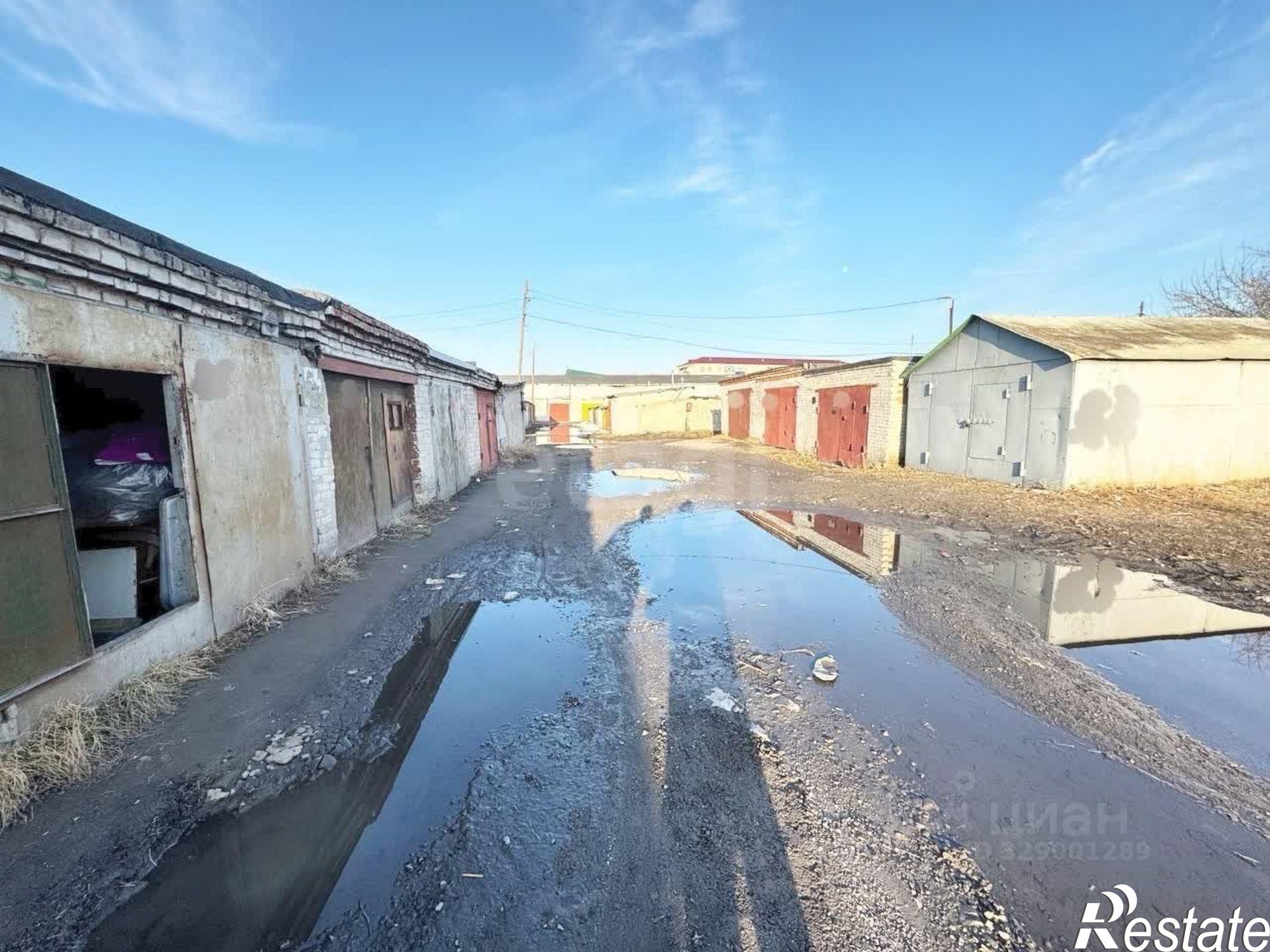 Купить гараж, место в паркинге за 230 004 рублей на площадь Ленина, 1