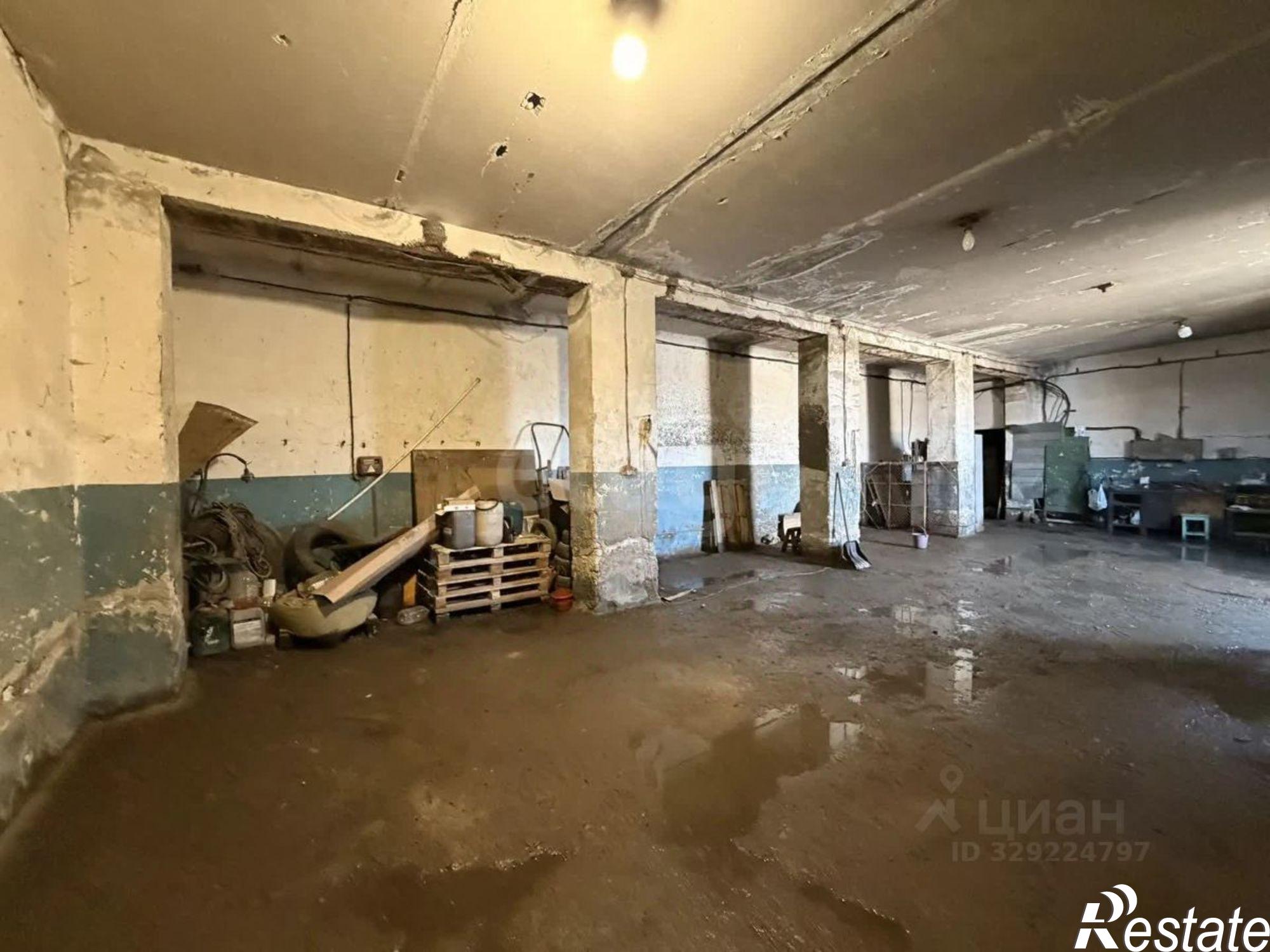 Купить складское помещение за 44 992 500 рублей на ул Омская, 179а