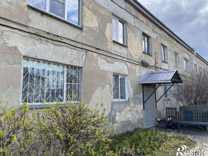 3-комн квартира ул Монтажников, 3,  д. 3