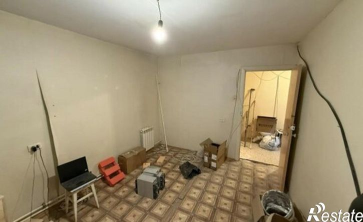 2-комн квартира Солнечный б-р, 5,  д. 5