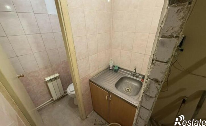 2-комн квартира Солнечный б-р, 5,  д. 5