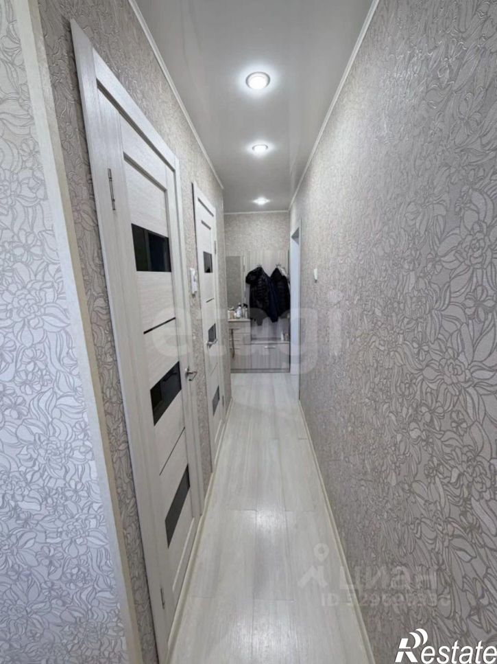 2-комн квартира проспект Конституции, 46,  д. 46