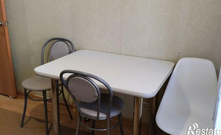 2-комн квартира улица Бурова-Петрова, 96Г,  д. 96Г