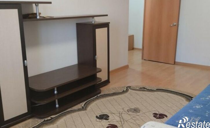 2-комн квартира улица Бурова-Петрова, 96Г,  д. 96Г