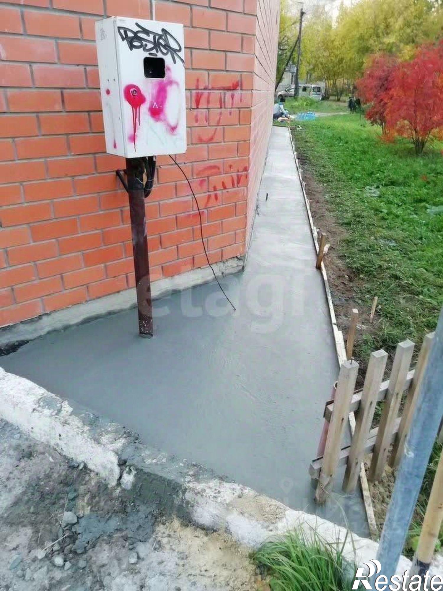 Купить гараж, место в паркинге за 2 400 020 рублей на улица Кремлёва, 6