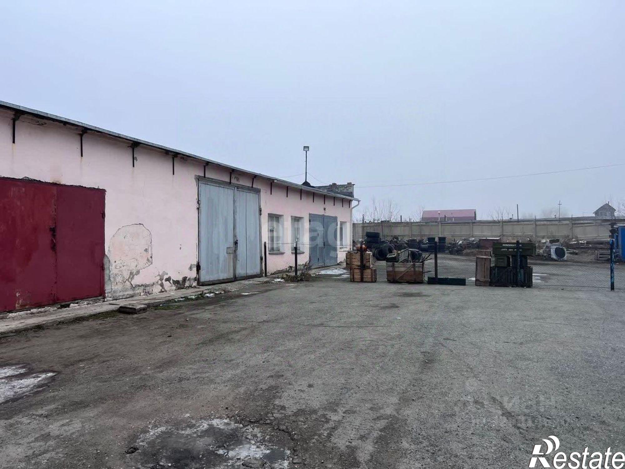 Купить складское помещение за 45 793 800 рублей на ул Омская, 139 1