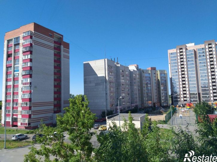 2-комн квартира ул Карельцева, 90 1,  д. 90 1,  к. 1