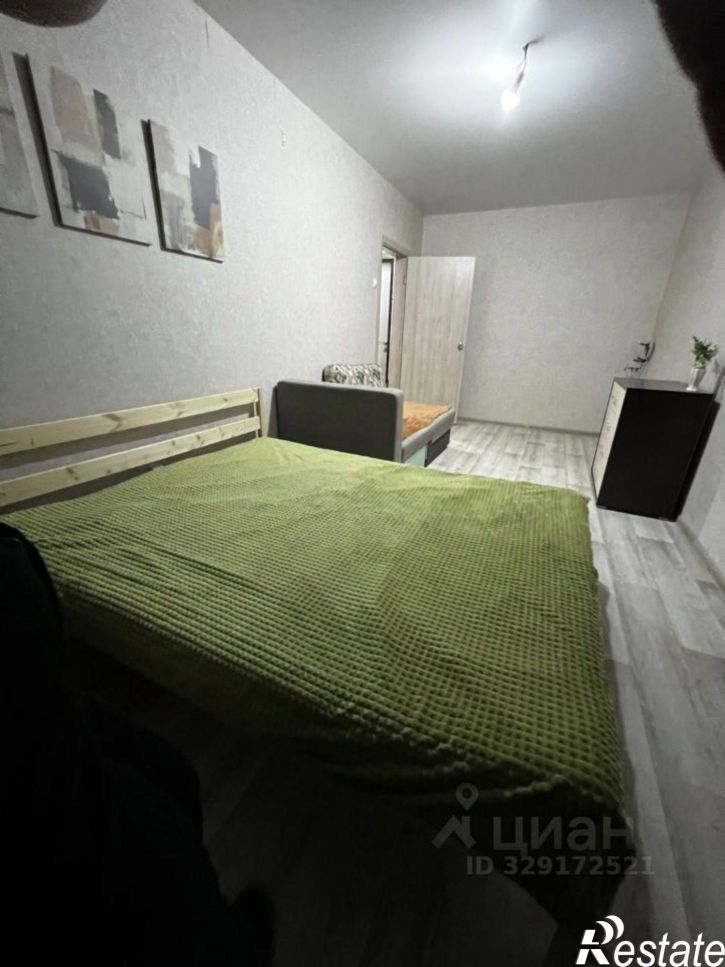 1-комн квартира 8-й микрорайон, 5,  д. 5