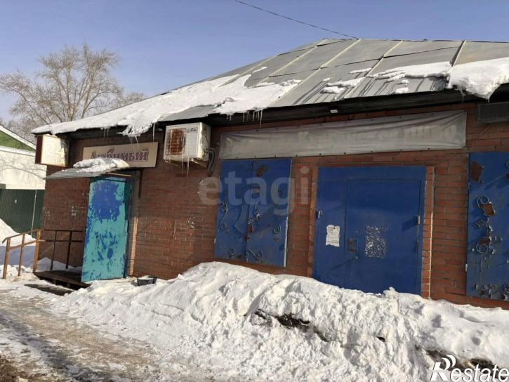 Торговое помещение улица Комиссаров, 69а,  д. 69а