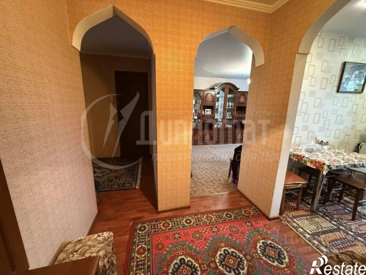 2-комн квартира улица Макаренко, 96К1,  д. 96К1