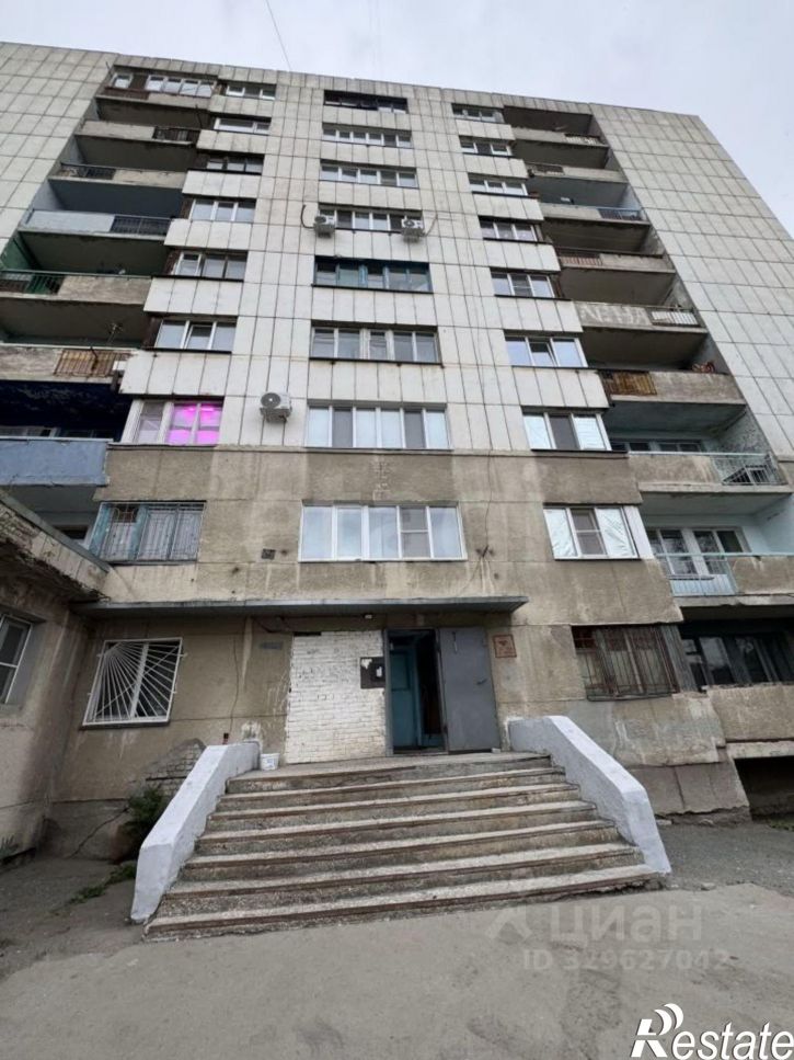 Комната проспект Конституции, 79,  д. 79
