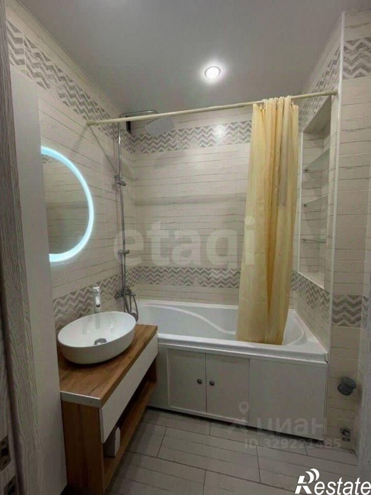 2-комн квартира Солнечный бульвар, 32,  д. 32