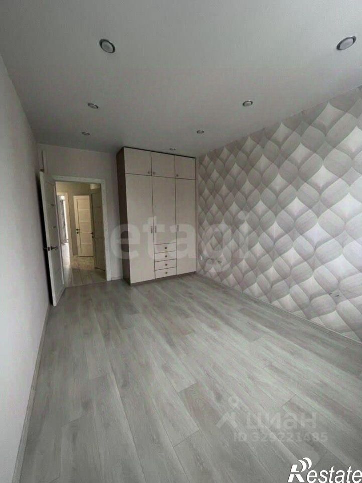 2-комн квартира Солнечный бульвар, 32,  д. 32